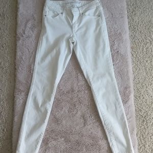 White Skinny jeans